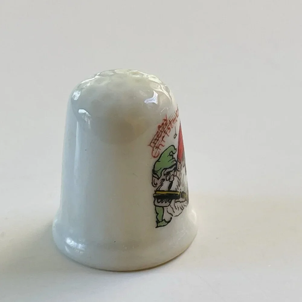 Vintage Porcelain Collectible‎ Christmas Thimble Singing Santa Decor